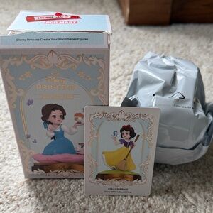 Pop Mart Disney Princess Create Your World Series- “Snow White”